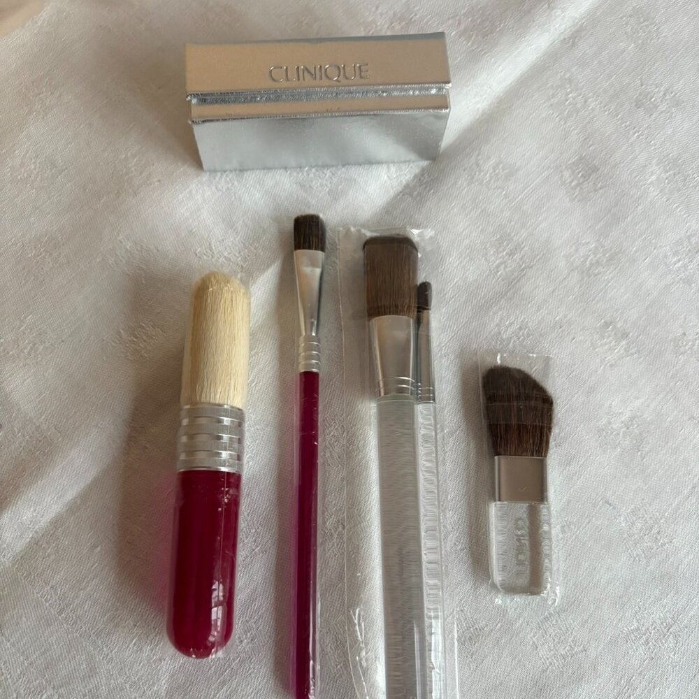 Clinique Makeup Brushes and Lipstick Case